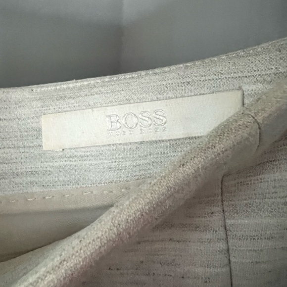 Hugo Boss Skirt size 10 in excellent condition - Picture 5 of 5